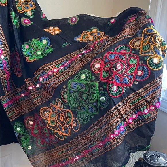 Black Embroidered Shawl - Mirrors, Embroidery and Colours oh my!!! 💕 - Picture 5 of 12